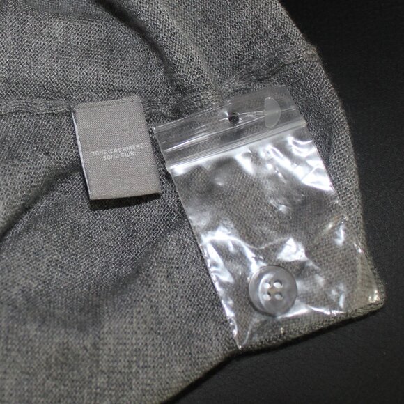 Neiman Marcus Men's Button-Front shirt 1 pocket cashmere silk gray   sz Medium - Picture 6 of 8